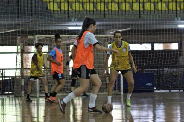 Secretaria de Esportes realiza 1º Torneio de Futebol Feminino 'Entre Elas'